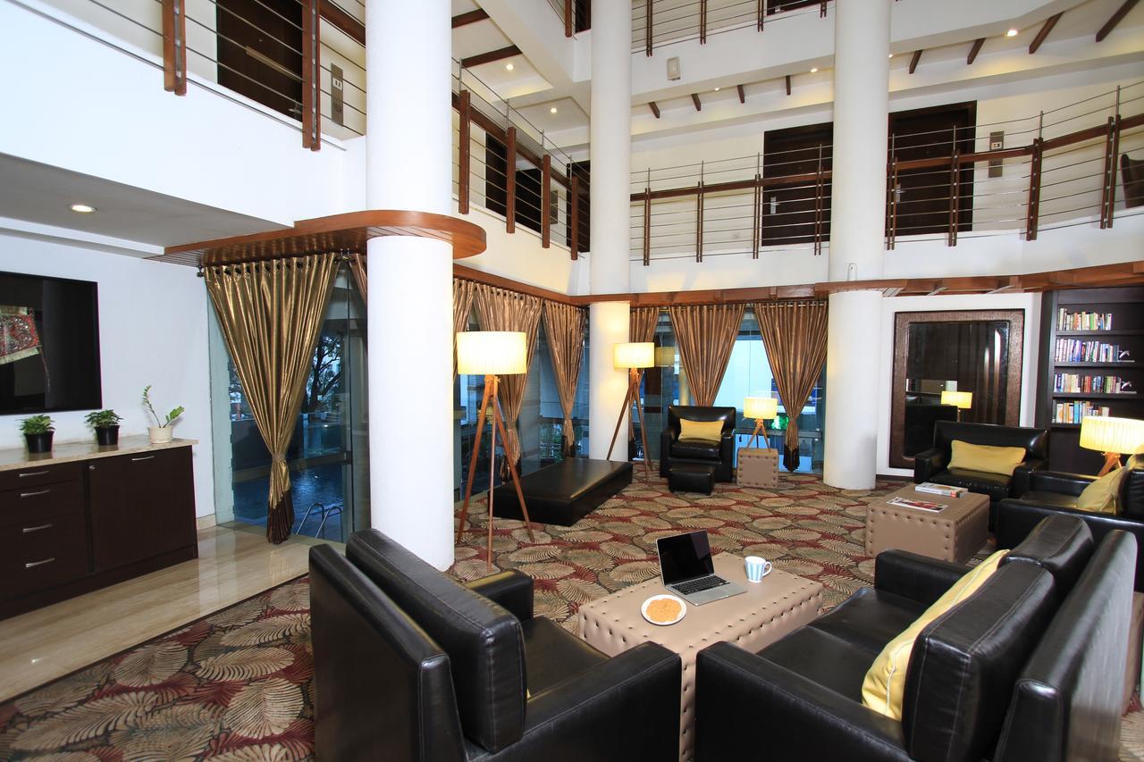 Melange Astris Apart otel Bangalore Dış mekan fotoğraf