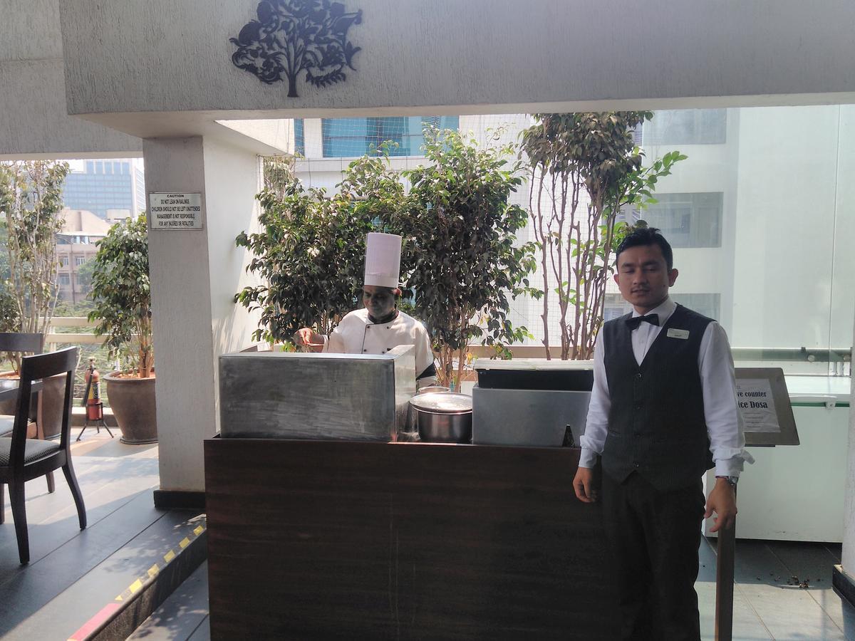 Melange Astris Apart otel Bangalore Dış mekan fotoğraf