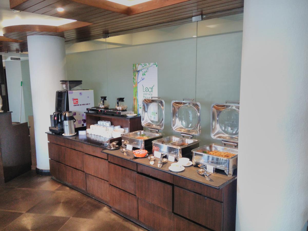 Melange Astris Apart otel Bangalore Dış mekan fotoğraf